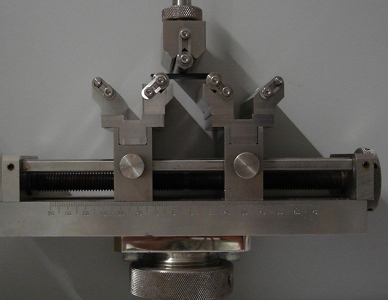 Datei:Short-beam-tester.JPG.jpg